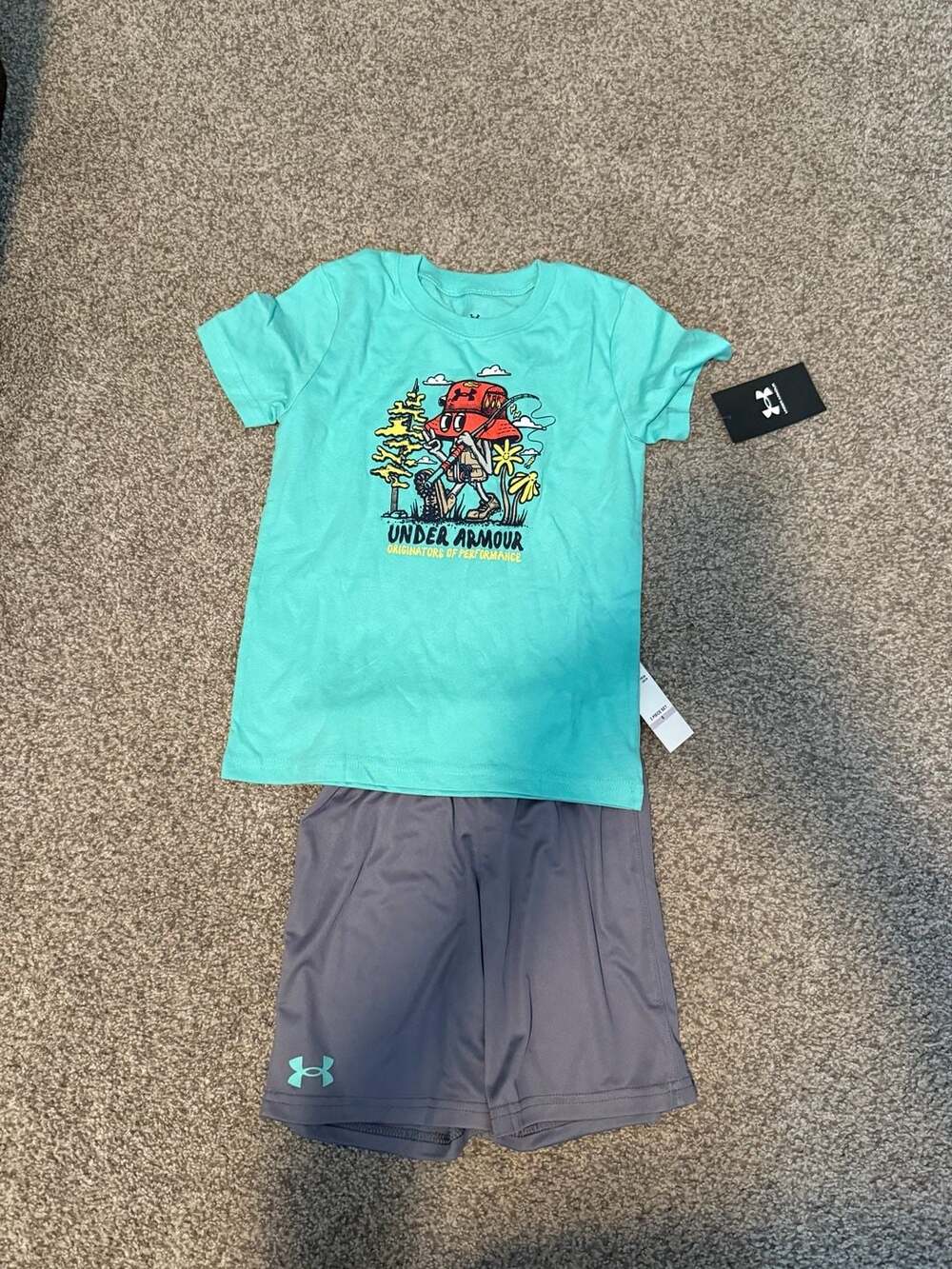 NWT Under Armour Baby Boys Bucky Fishing Graphic T-Shirt and Shorts Set Size 6